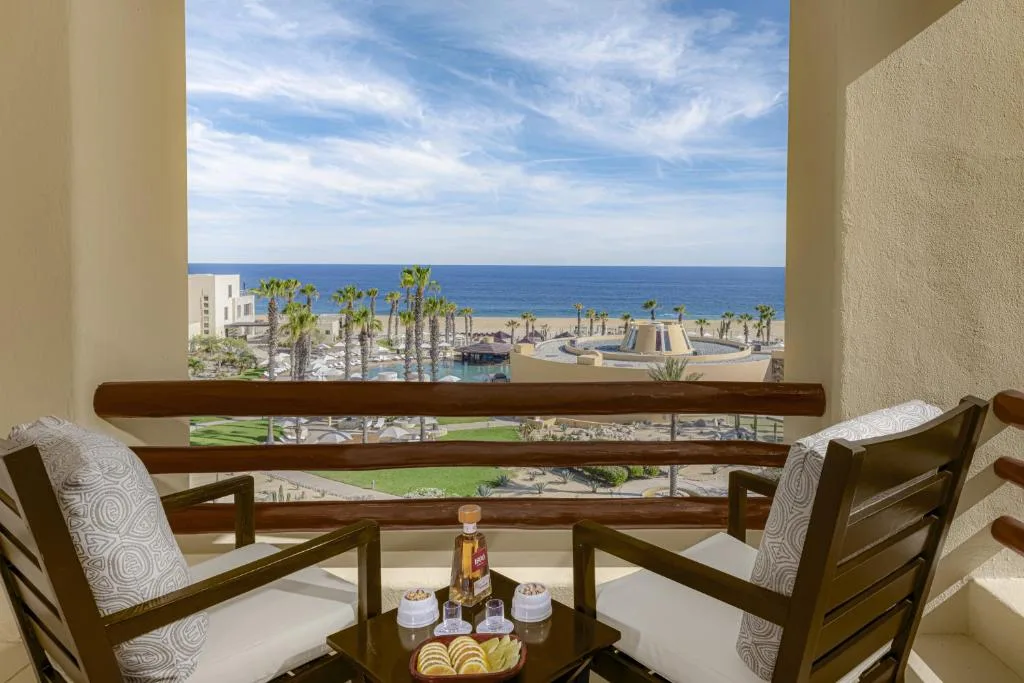 Pueblo Bonito Pacifica Golf & Spa Resort: another view