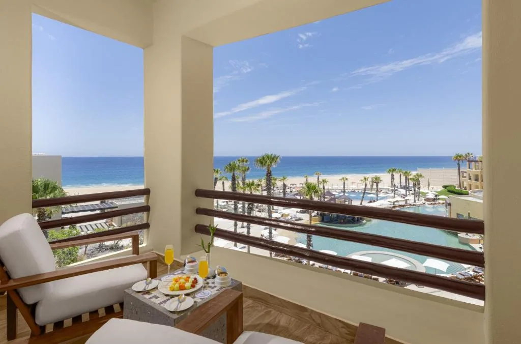 Pueblo Bonito Pacifica Golf & Spa Resort: another view